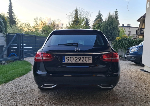 Mercedes-Benz Klasa C cena 91900 przebieg: 152000, rok produkcji 2016 z Radomsko małe 211